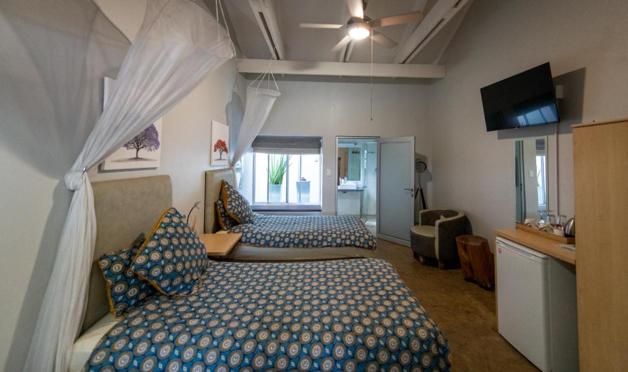 Vondelhof Guesthouse Windhoek Eksteriør bilde