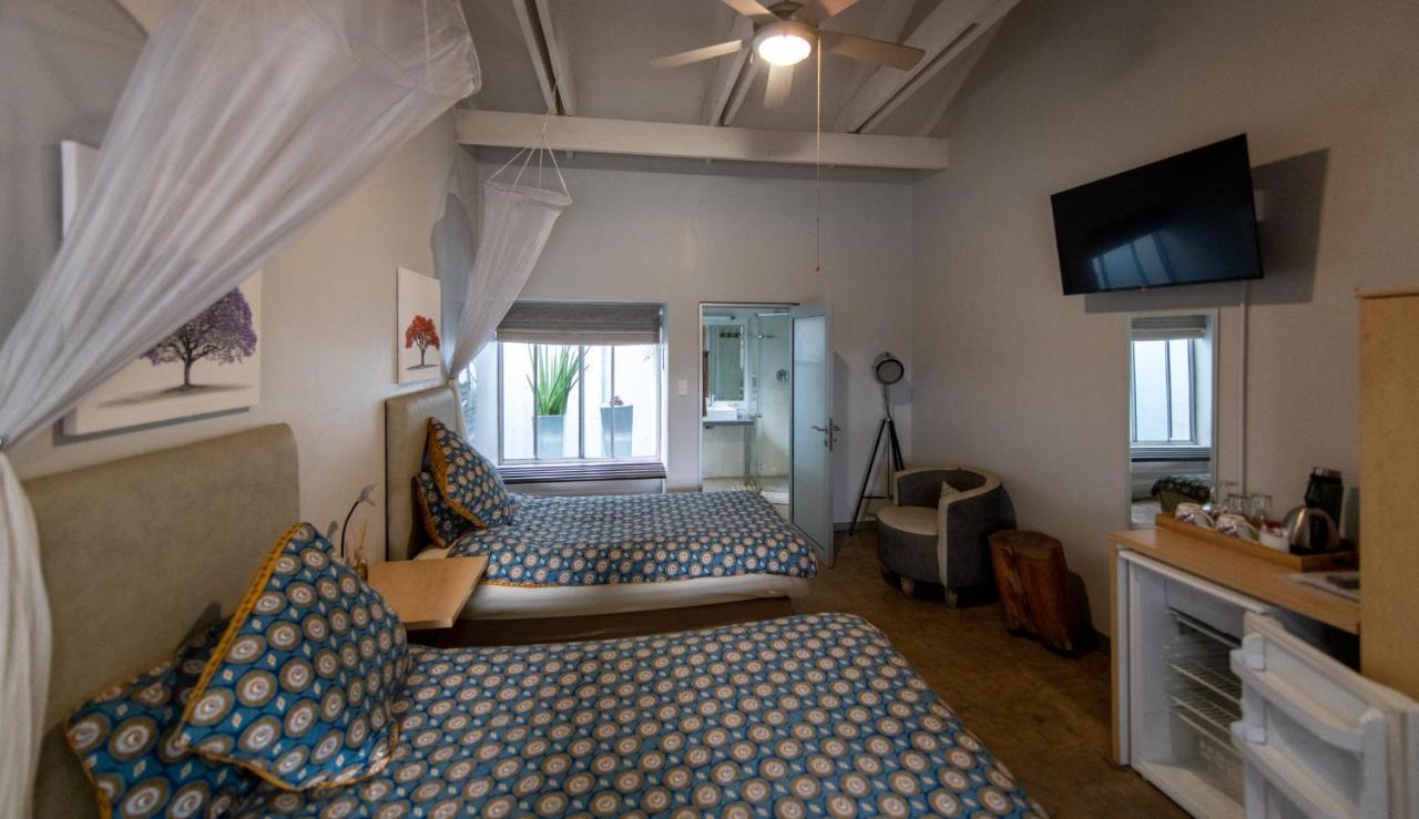 Vondelhof Guesthouse Windhoek Eksteriør bilde